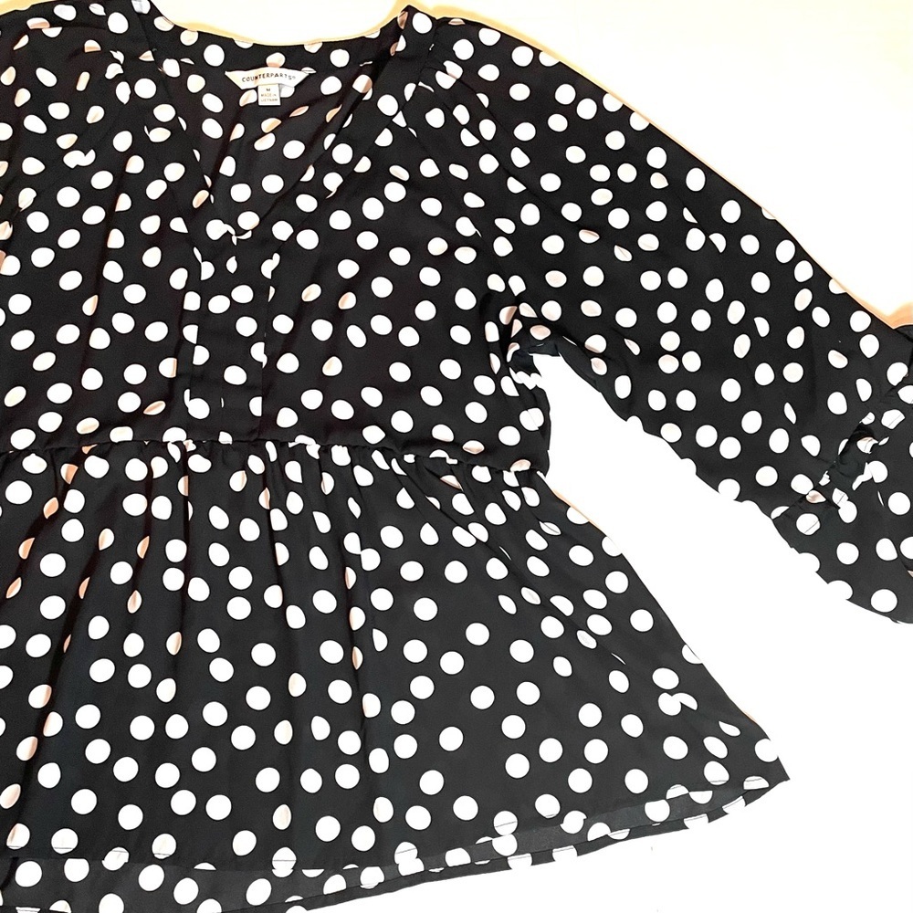 Counterparts Black and White Polka Dot Women’s Blouse Size Medium - Picture 4 of 12